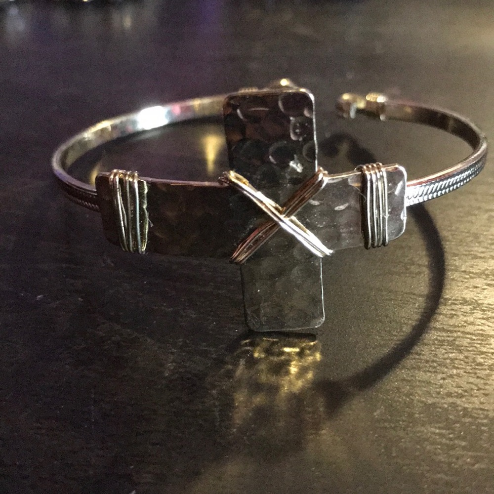 Cross bangle!